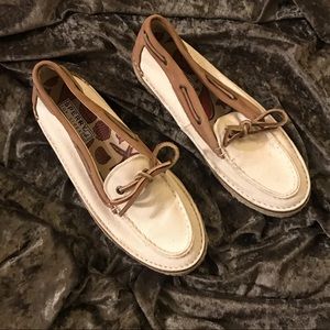 Sperry Top-sider with canvas and leather detail